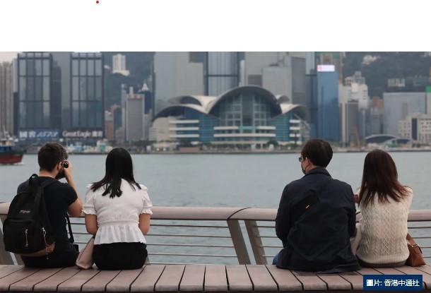 Speed Dating 傳媒報導: HKBT:|研究調查｜逾7成港人自認買不起樓、結婚前買樓非必須！理想樓價、面積比較